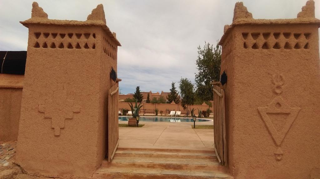 Bed and Breakfast Kasbah Tizzarouine à Boumalne Extérieur photo