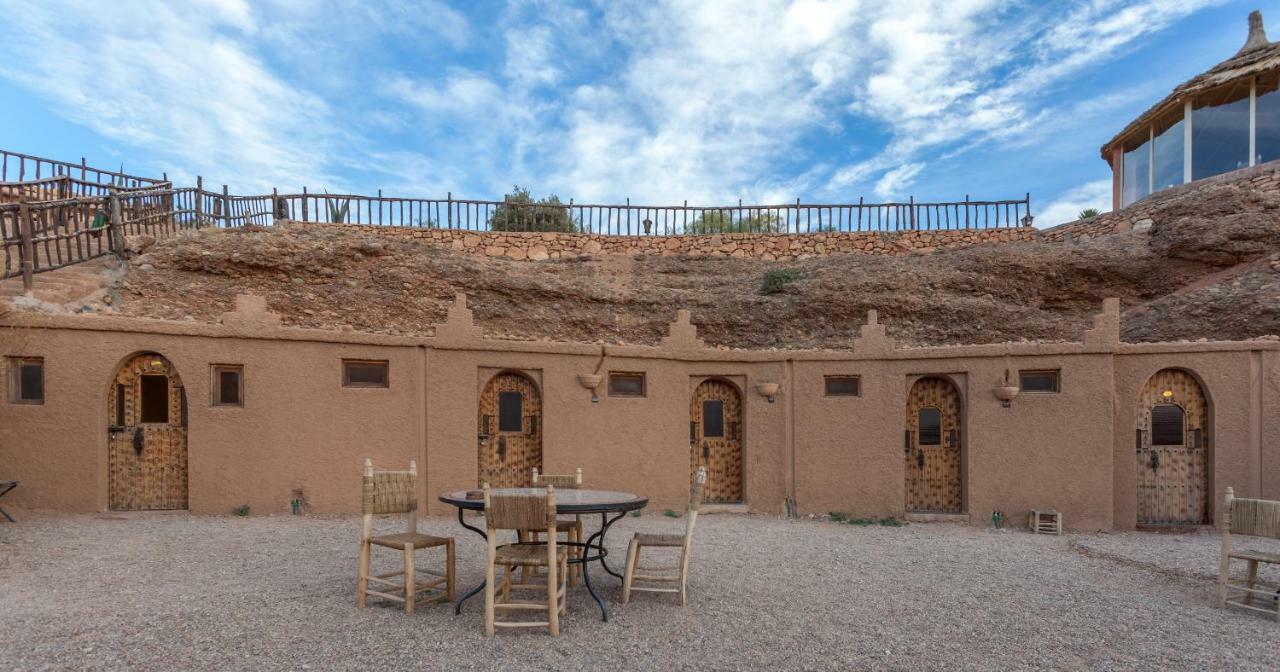 Bed and Breakfast Kasbah Tizzarouine à Boumalne Extérieur photo
