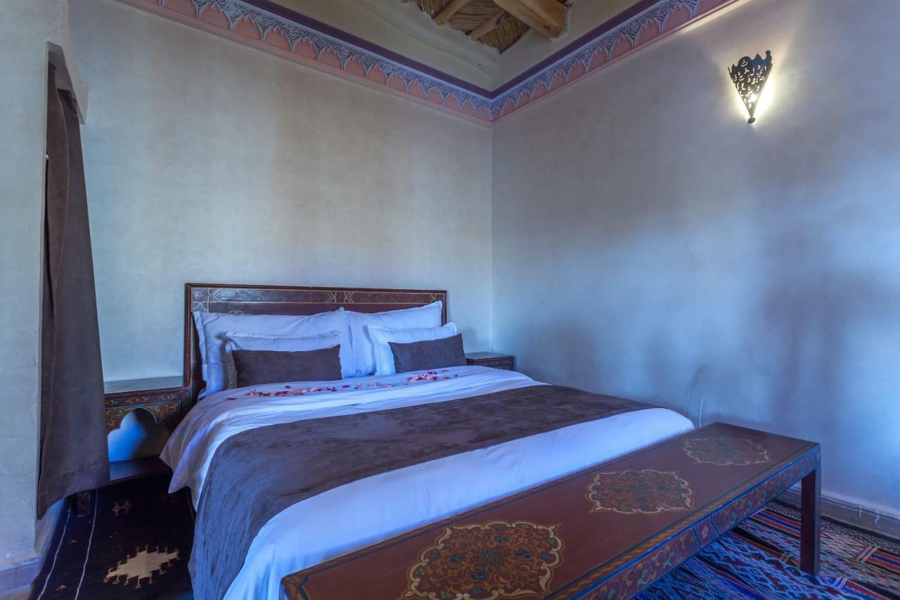 Bed and Breakfast Kasbah Tizzarouine à Boumalne Extérieur photo
