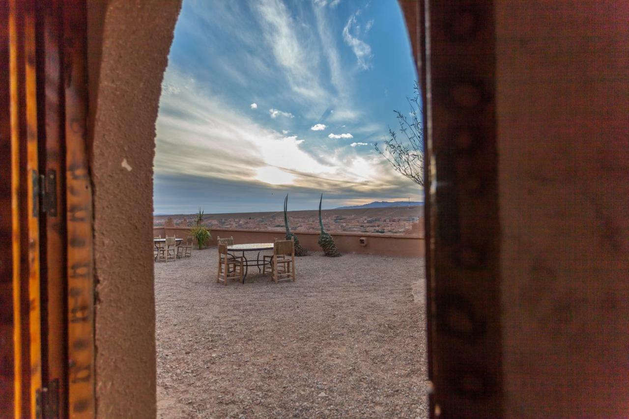 Bed and Breakfast Kasbah Tizzarouine à Boumalne Extérieur photo