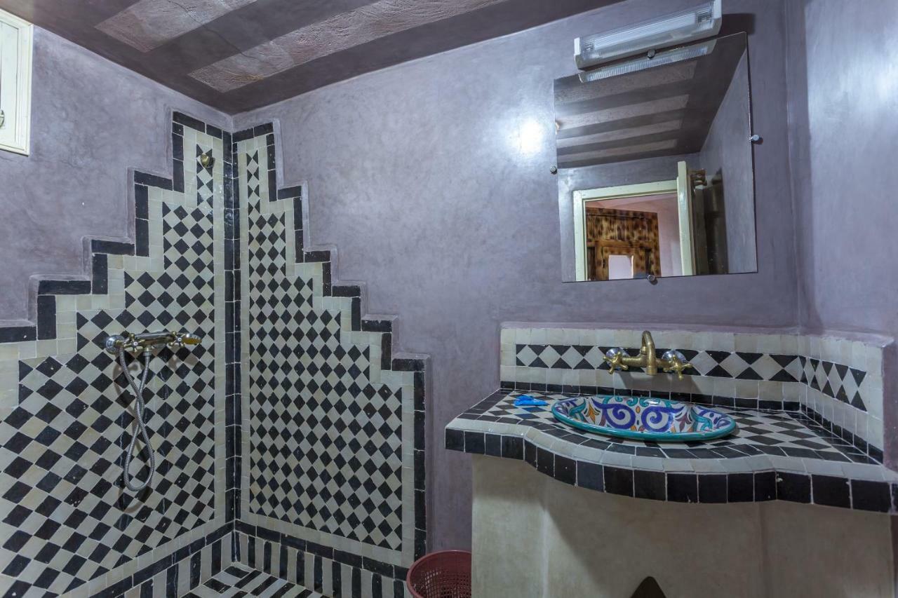 Bed and Breakfast Kasbah Tizzarouine à Boumalne Extérieur photo